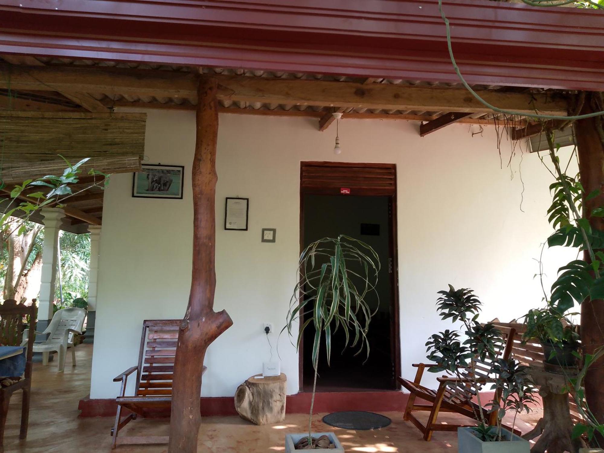 Thilina Homestay Sigiriya Zimmer foto